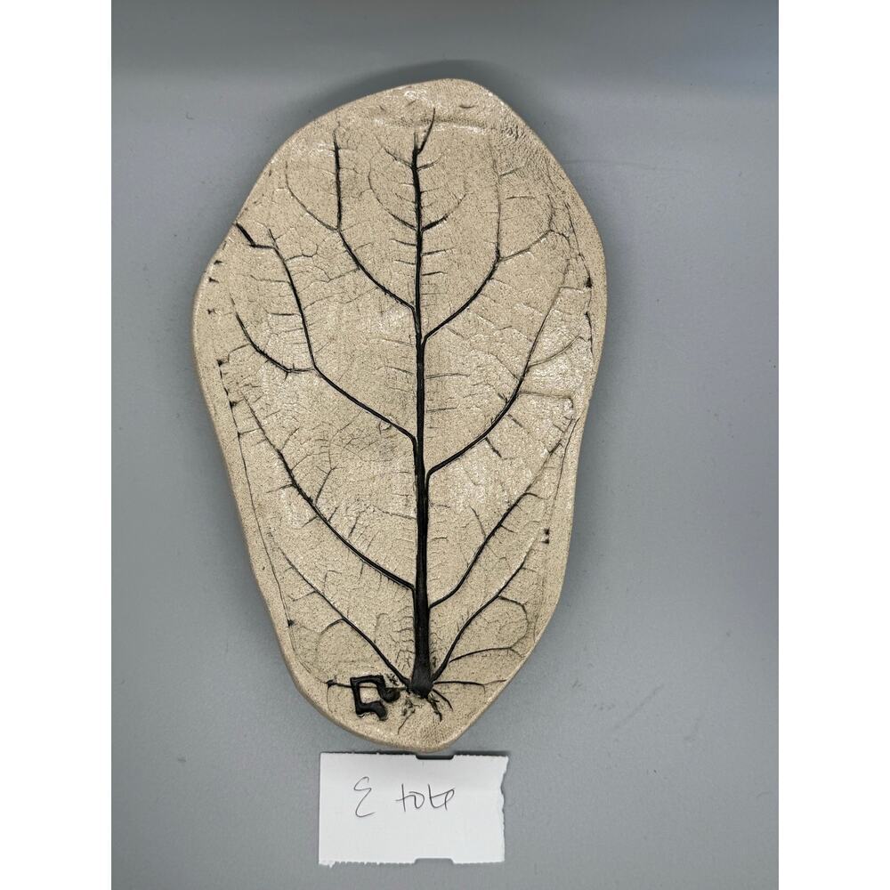 Signed Leaf Pottery Tray Trinket Dish Handmade Pressed White Black Vein Footed - Picture 2 of 7